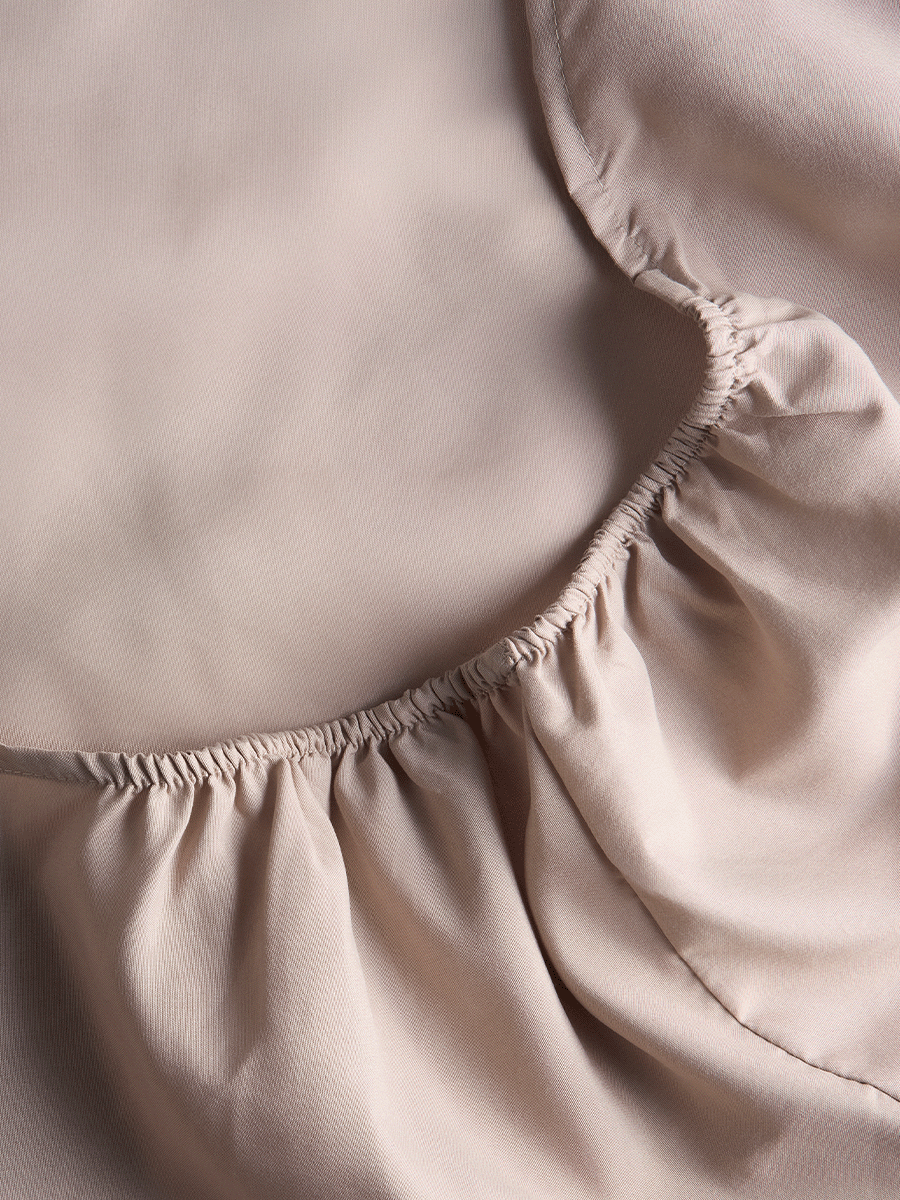 Queen Bed Microfibre Fitted Sheets (1)