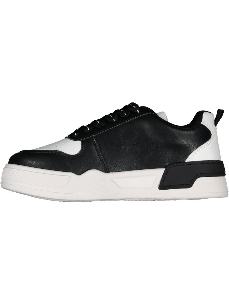 Black And White Low Top Sneakers (1)
