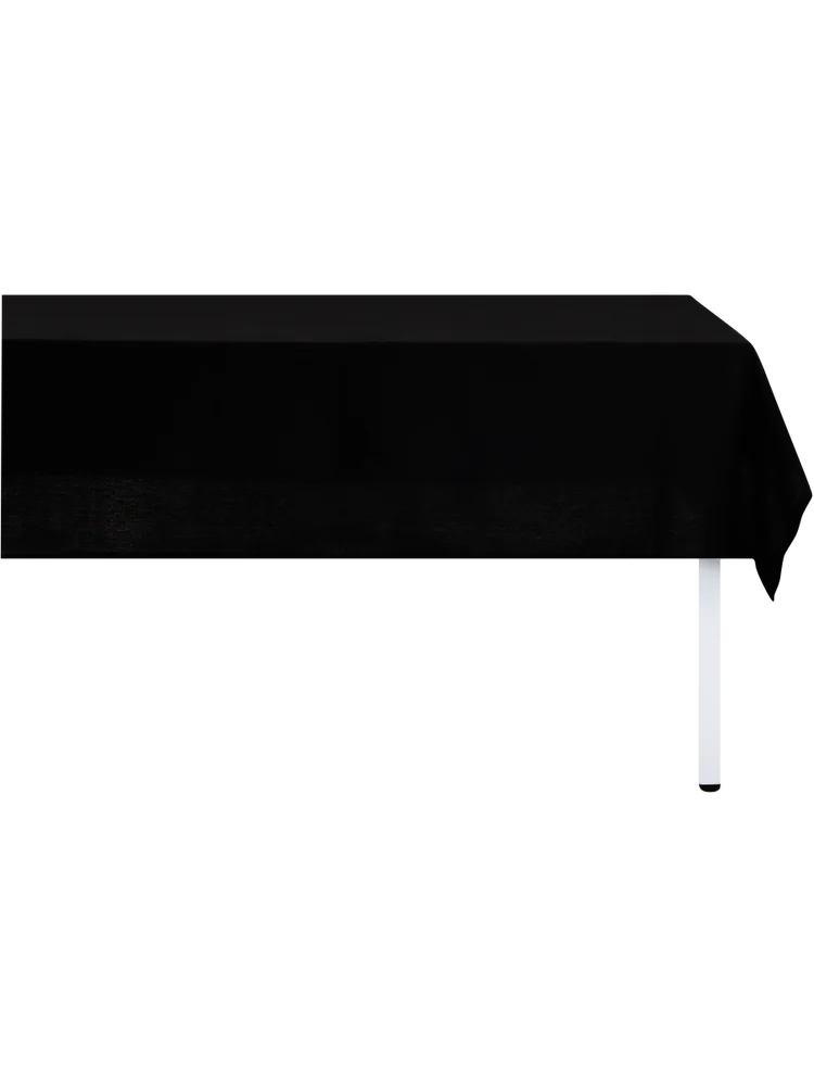 8 Red Seater Tablecloth (3)