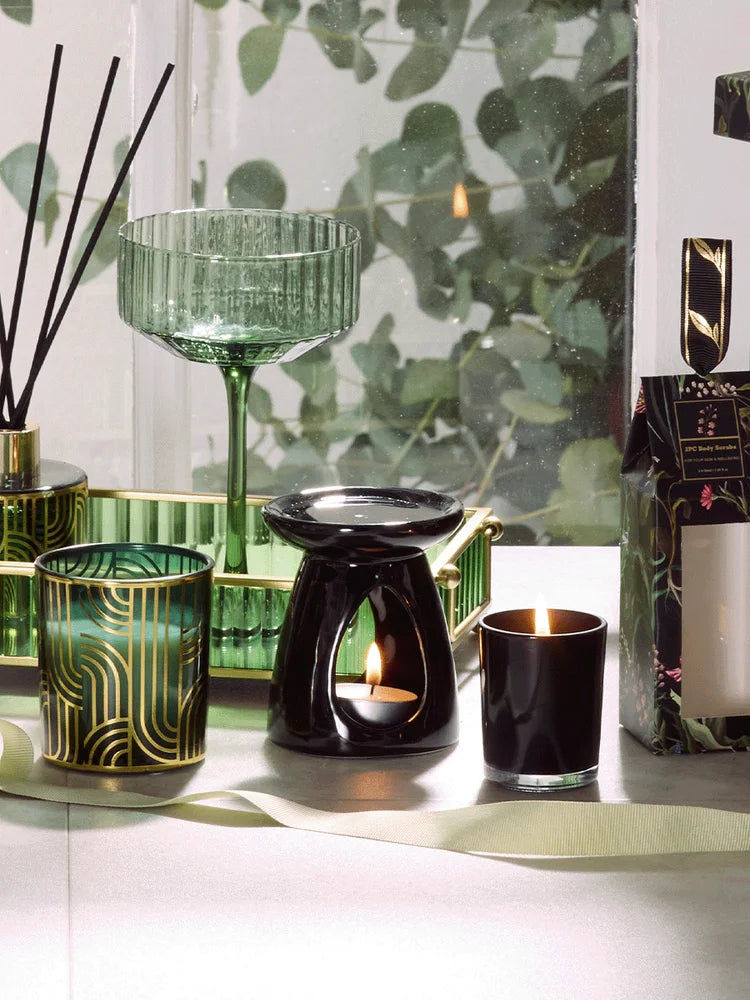 Oil Burner With Candles Gift Set