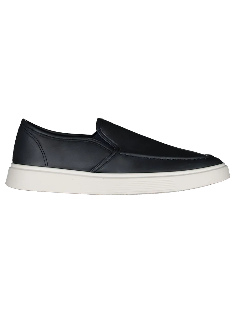 Slip-On Sneakers