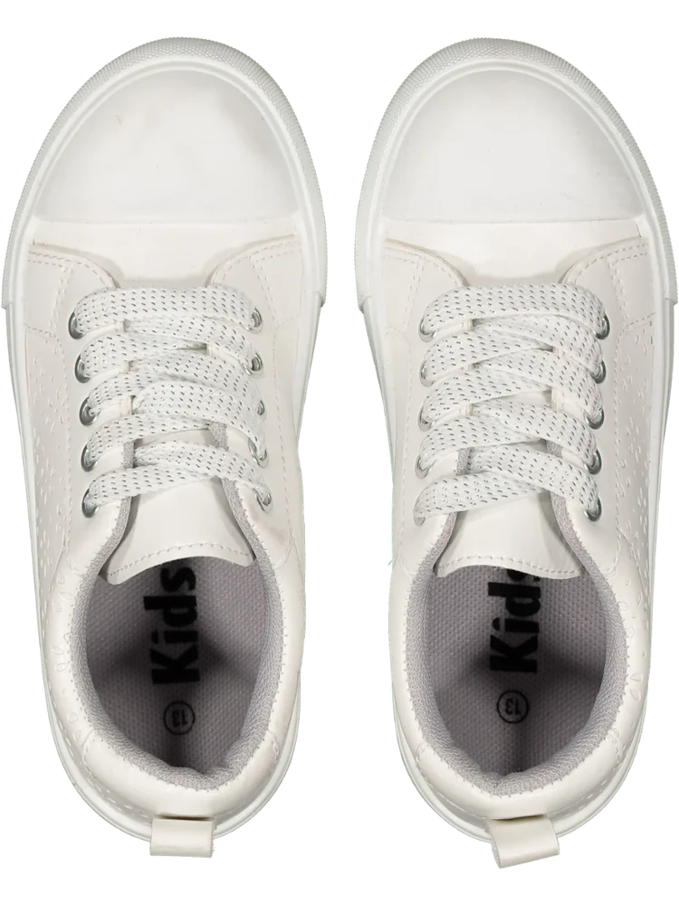 White Sneaker (2)