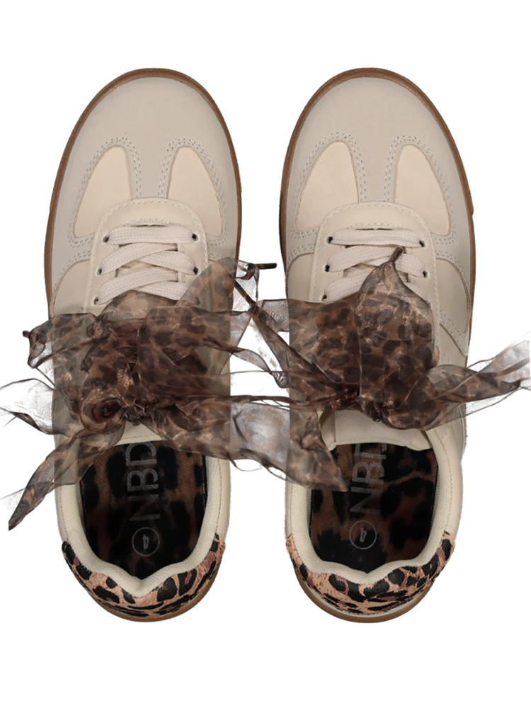 Bow Tie Lace Sneakers (2)