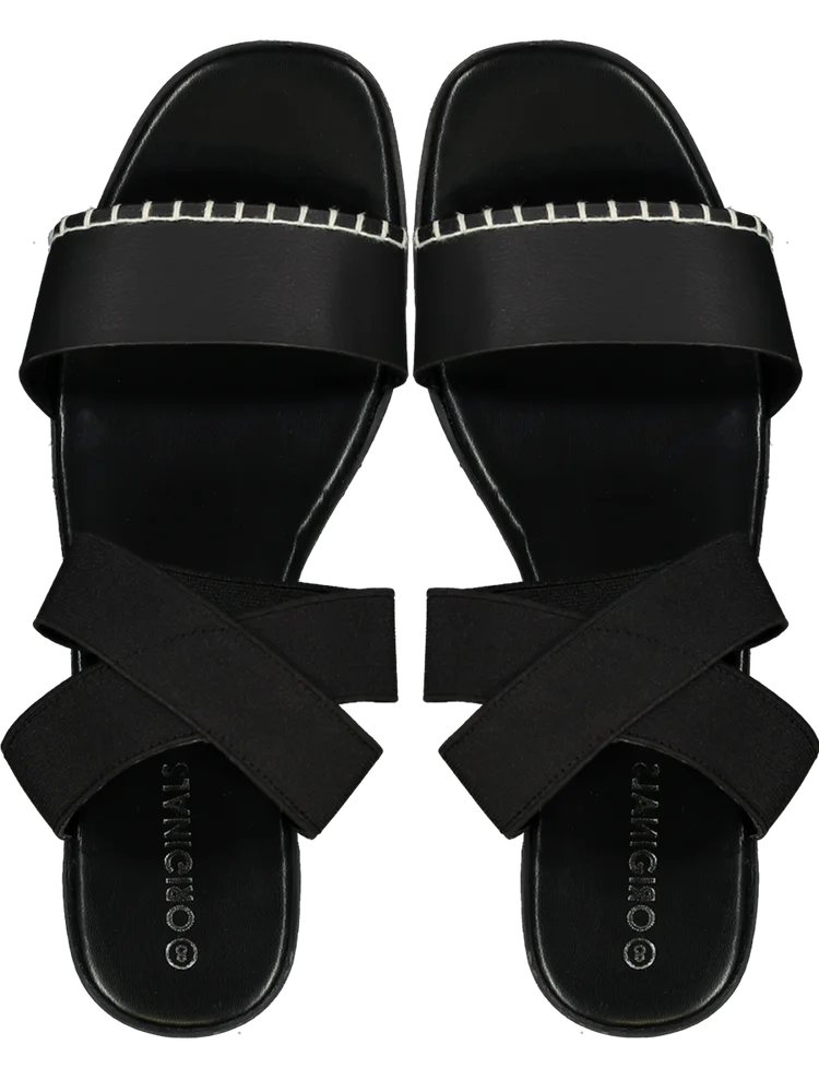 Black Block Heel (2)