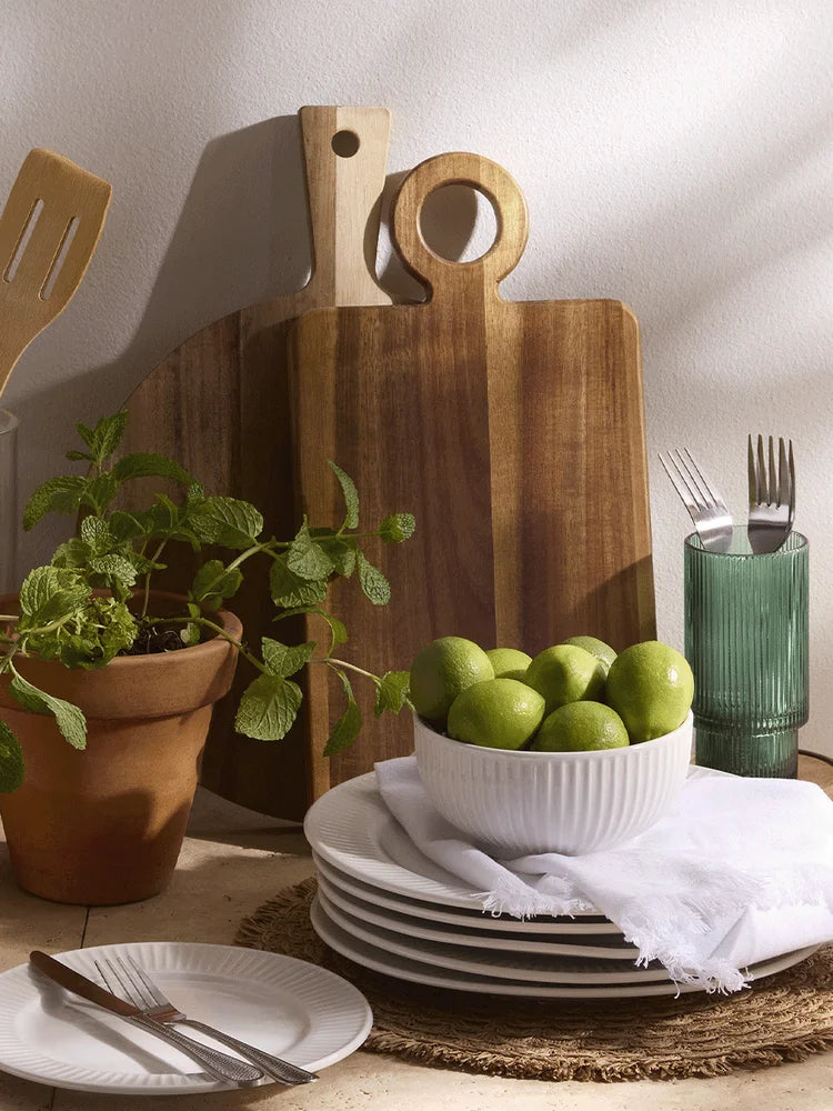 Acacia Cutting Board 38cm (1)