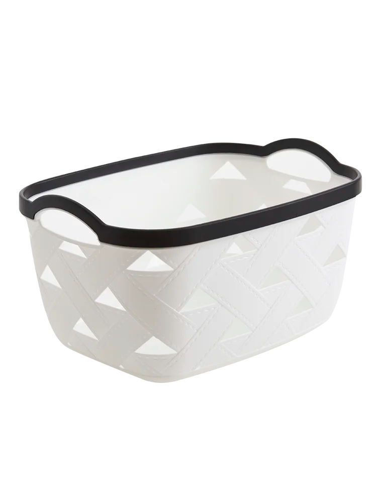 Medium Rimmed Basket (1)