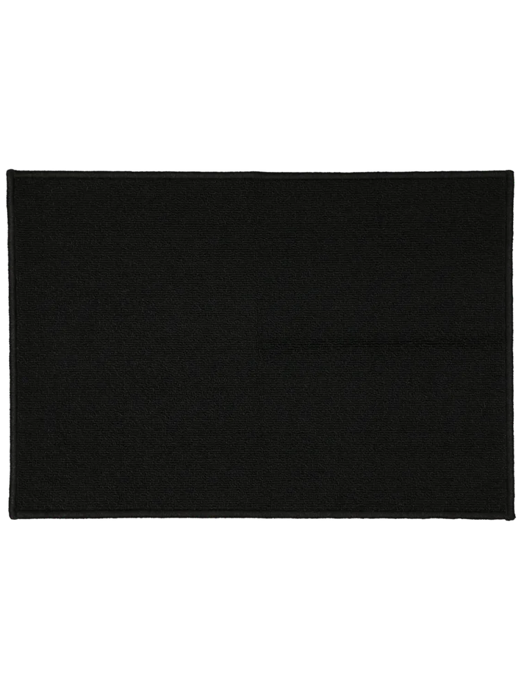 Medium Plain Black Mat