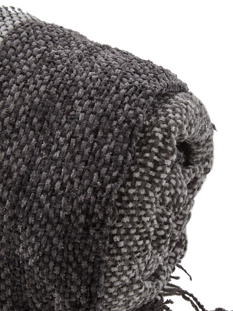 Chenille Grey And Cream