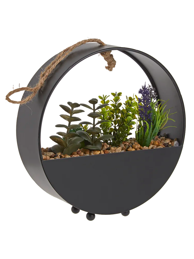 Black Metal Hanging Plant (1)