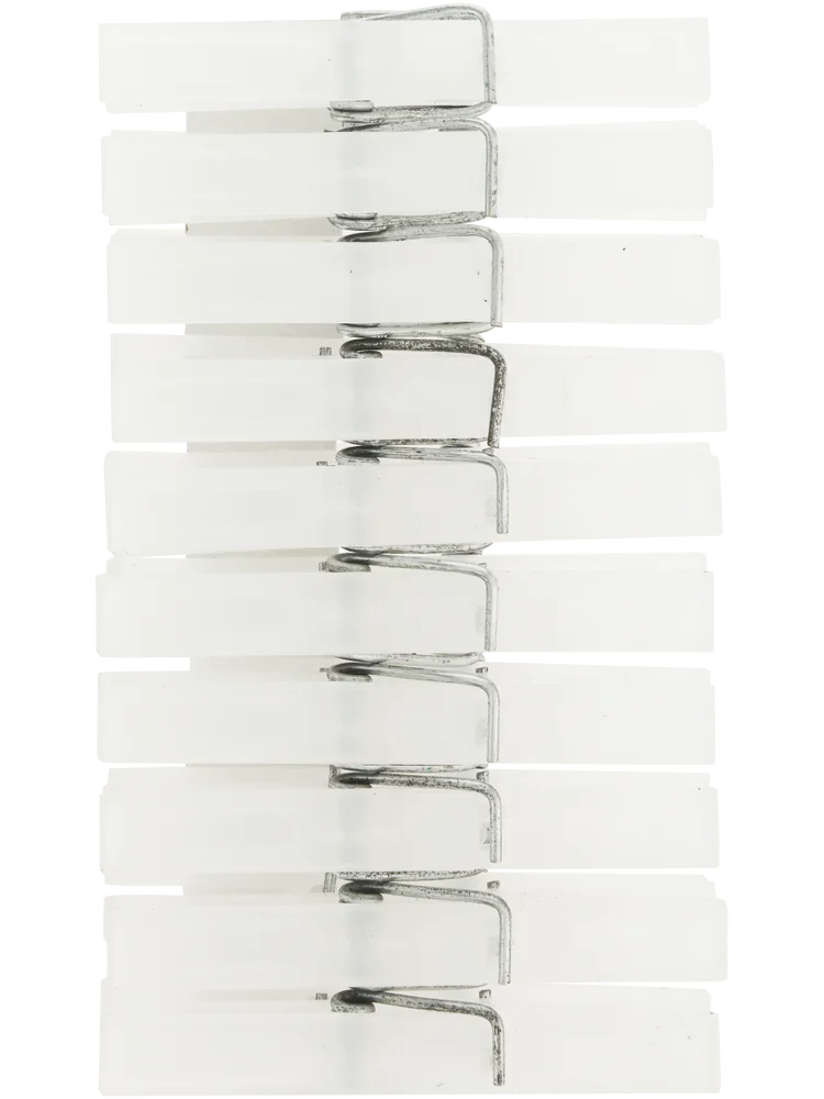 20 Pack Plastic Pegs