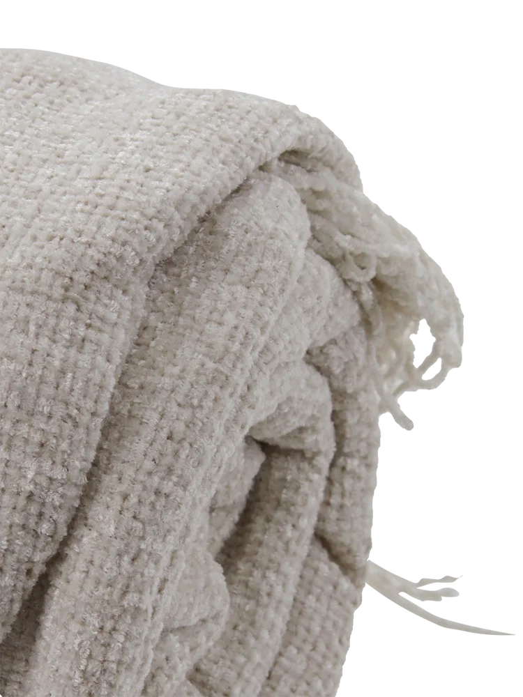 Chenille Cream Throw (1)