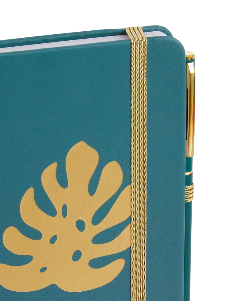 Notebook With Pen (1)